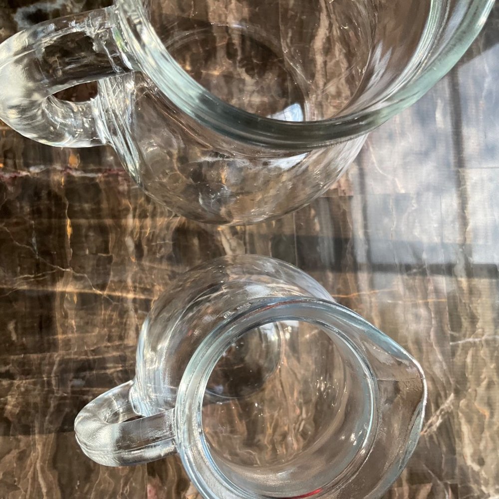 Vintage Italian 2 Bormioli Rocoo sized glass pitchers .5 and .25 liters - Picture 8 of 11